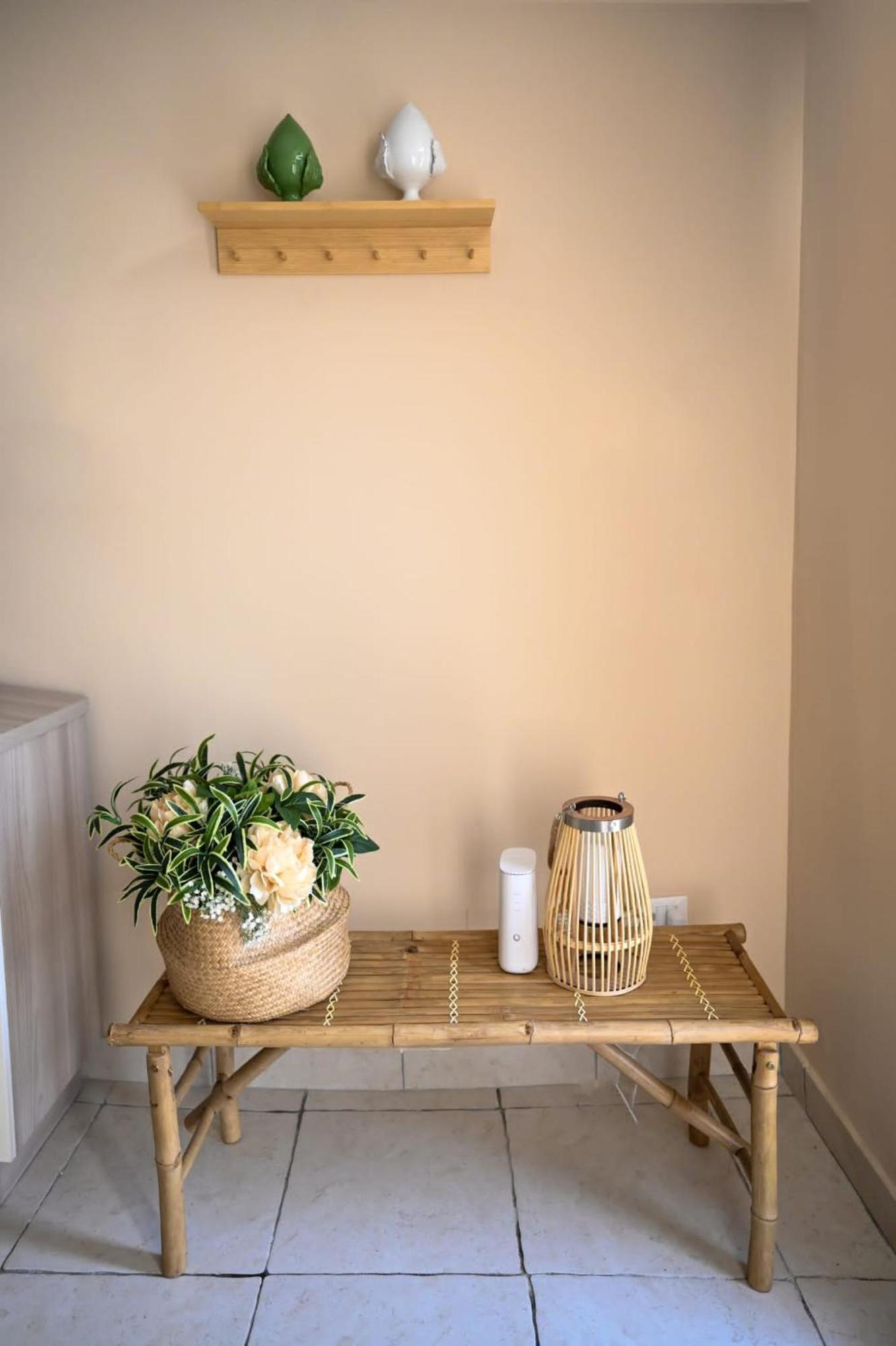 "Il Vecchio Salone" Appartamento In Pieno Centro Con Garage Privato Lecce Exteriör bild