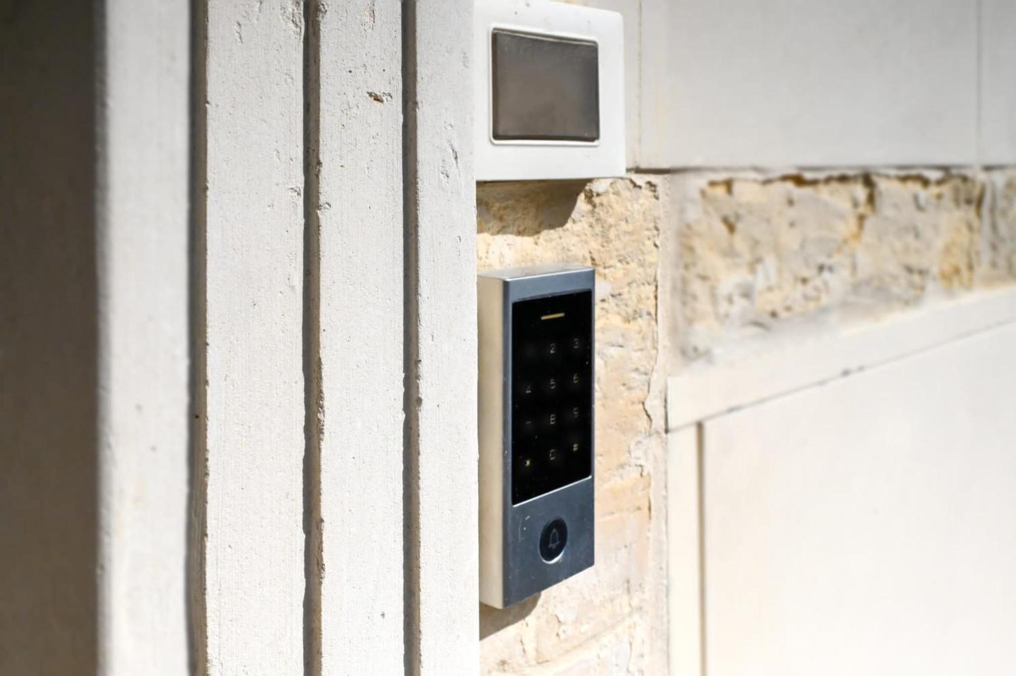 "Il Vecchio Salone" Appartamento In Pieno Centro Con Garage Privato Lecce Exteriör bild